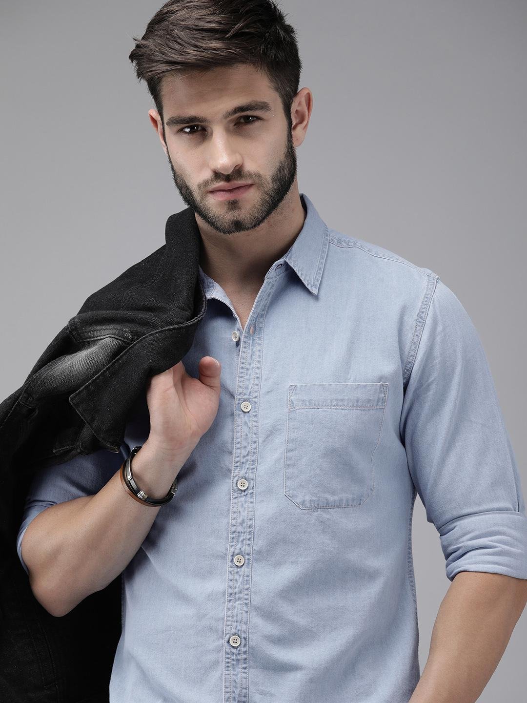 The Lifestyle Co Men Light Blue Solid Regular Fit Chambray Casual Shirt